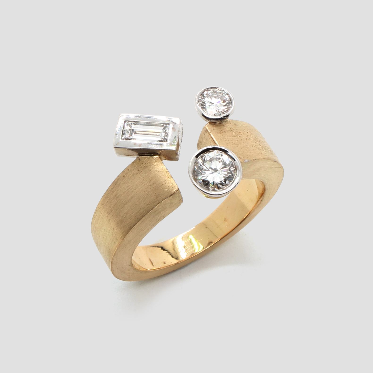 anillo-diamantes-comin