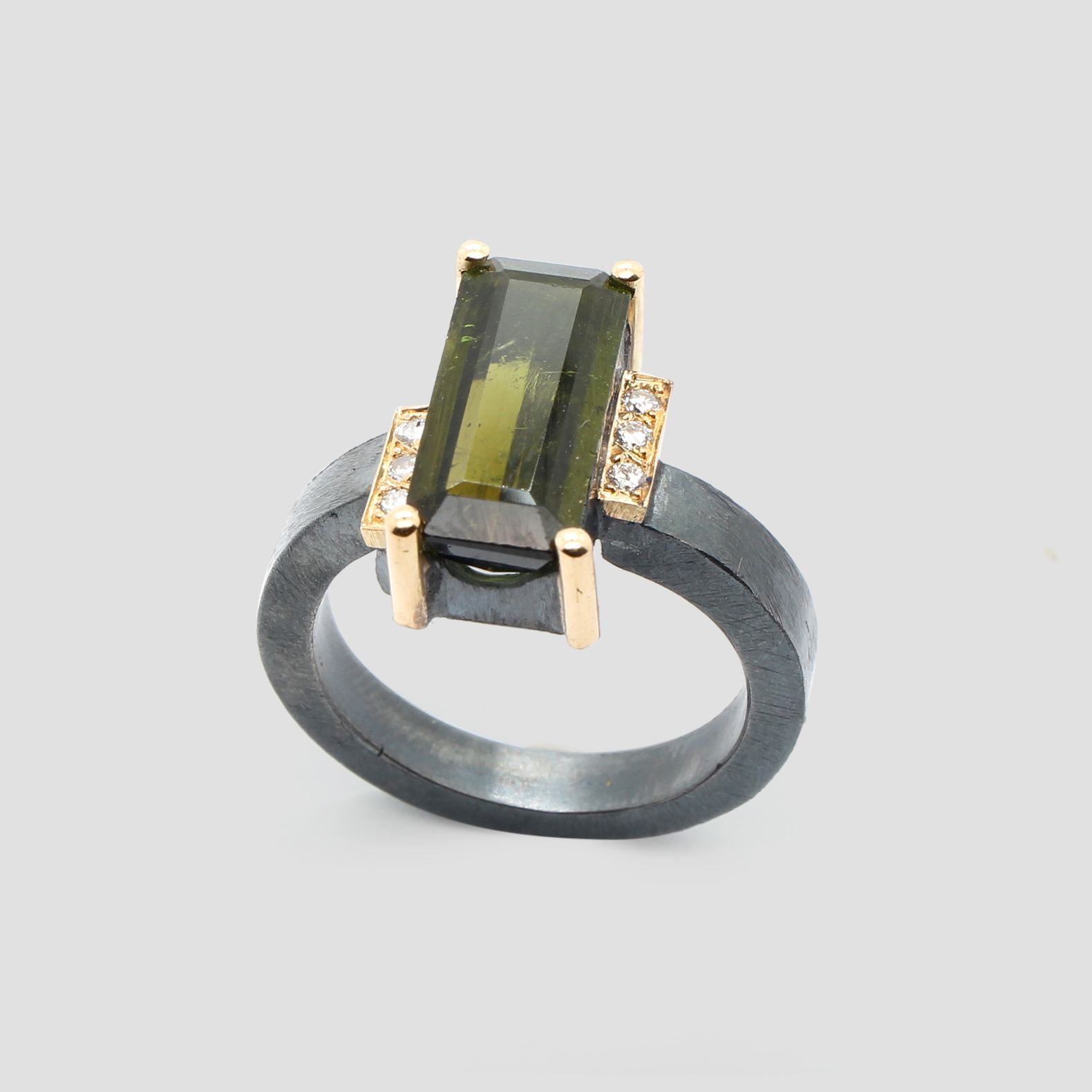 anillo-turmalina
